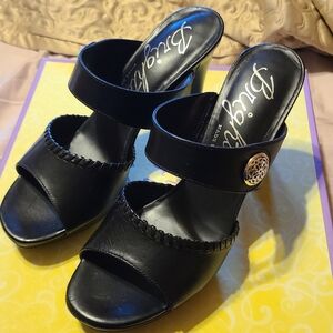 Brighton Black Heels with Sleek Design